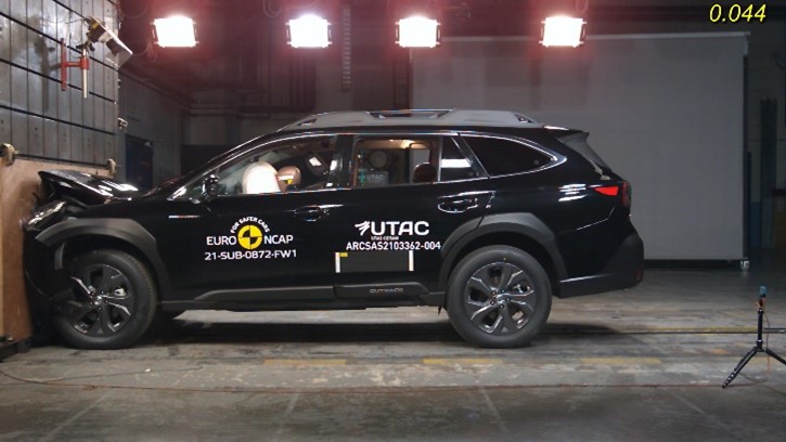 EE_ncap_outback21.jpg